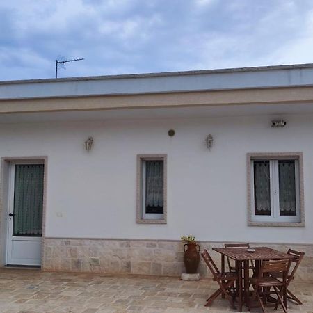 Trulli Dal Sole Alla Luna Martina Franca Exterior foto