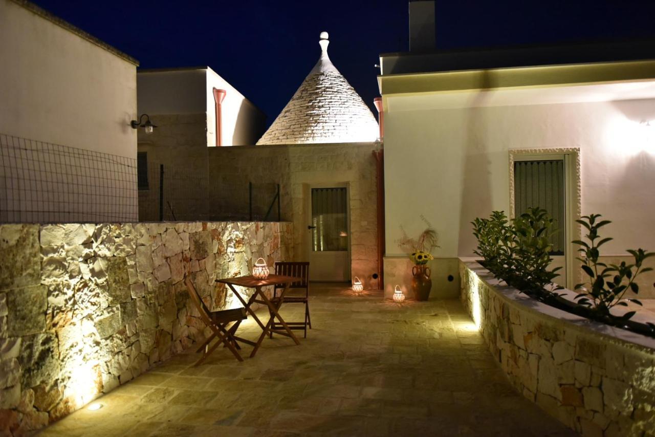 Trulli Dal Sole Alla Luna Martina Franca Exterior foto