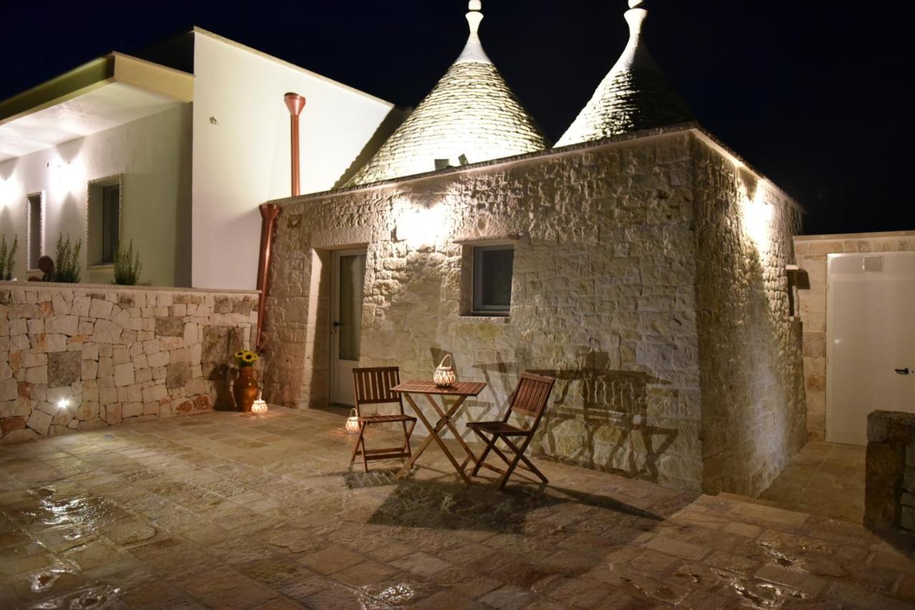 Trulli Dal Sole Alla Luna Martina Franca Exterior foto