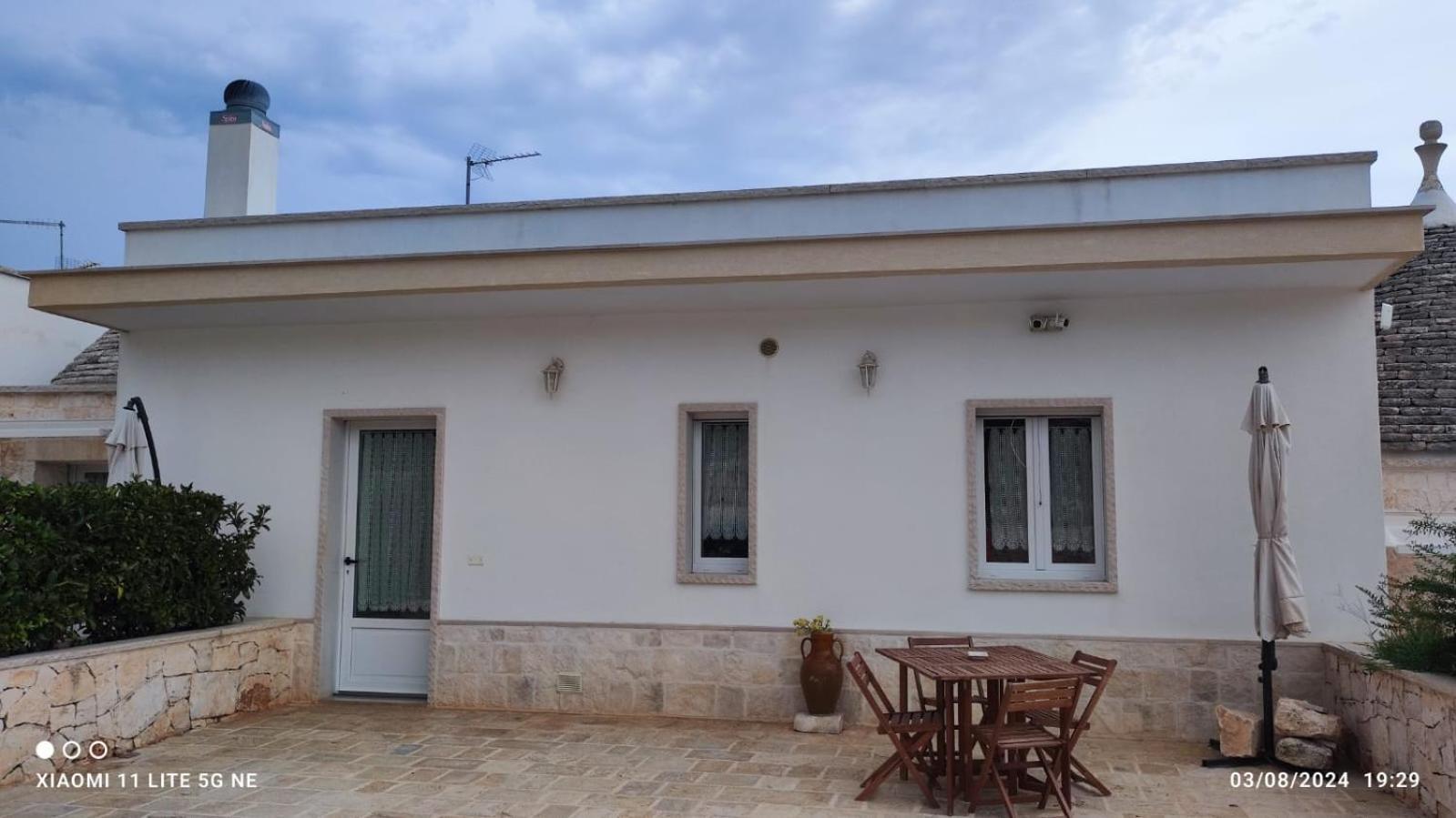 Trulli Dal Sole Alla Luna Martina Franca Exterior foto