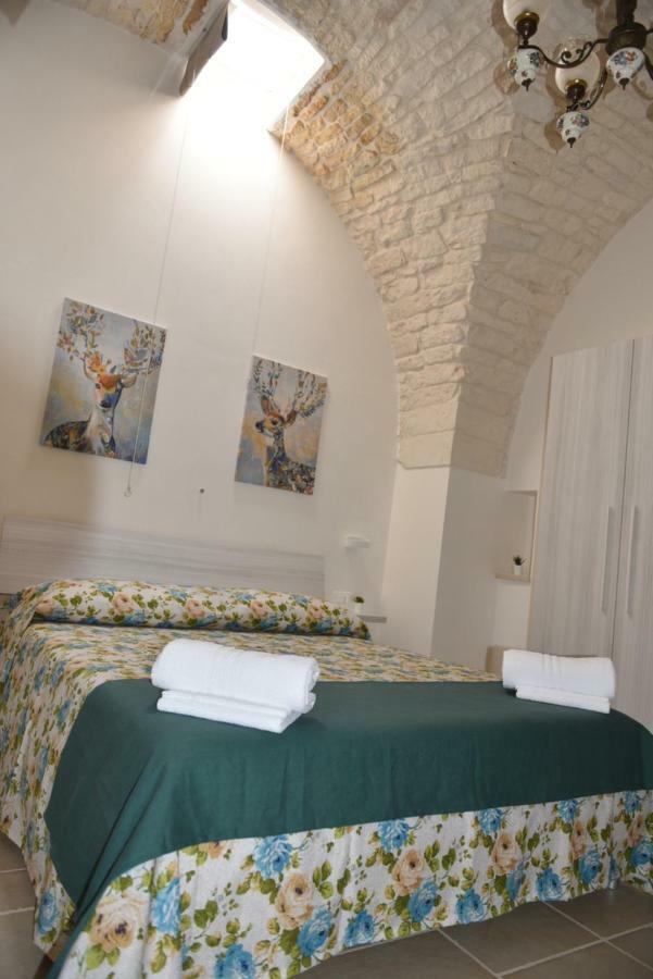 Trulli Dal Sole Alla Luna Martina Franca Exterior foto